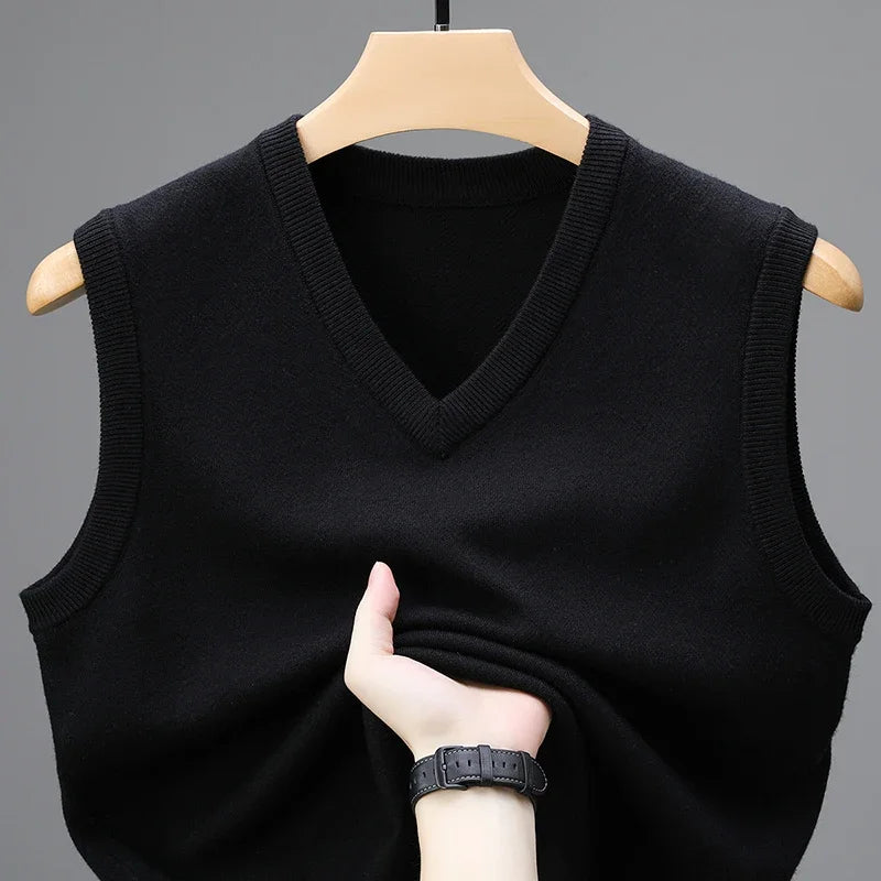 2025 Men's Casual Sweater Vest Warm Comfortable Autumn Winter Fashion Outerwear
