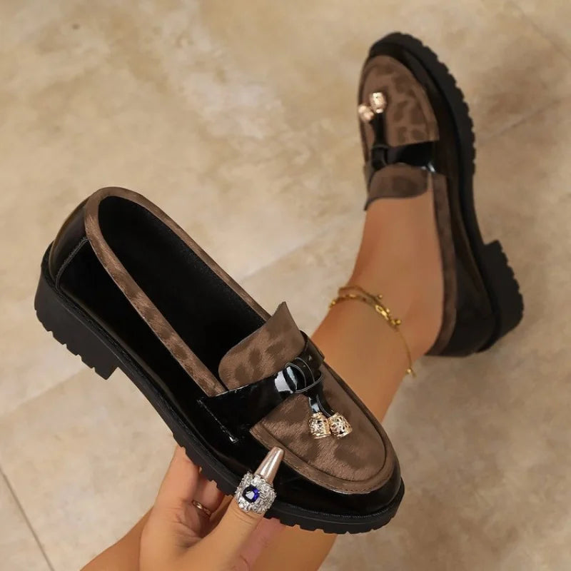 2025 New Women's Loafers - Leopard Print Platform Slip-On Shoes with Metal Buckle, Comfortable Casual Flats for Fall/Winter