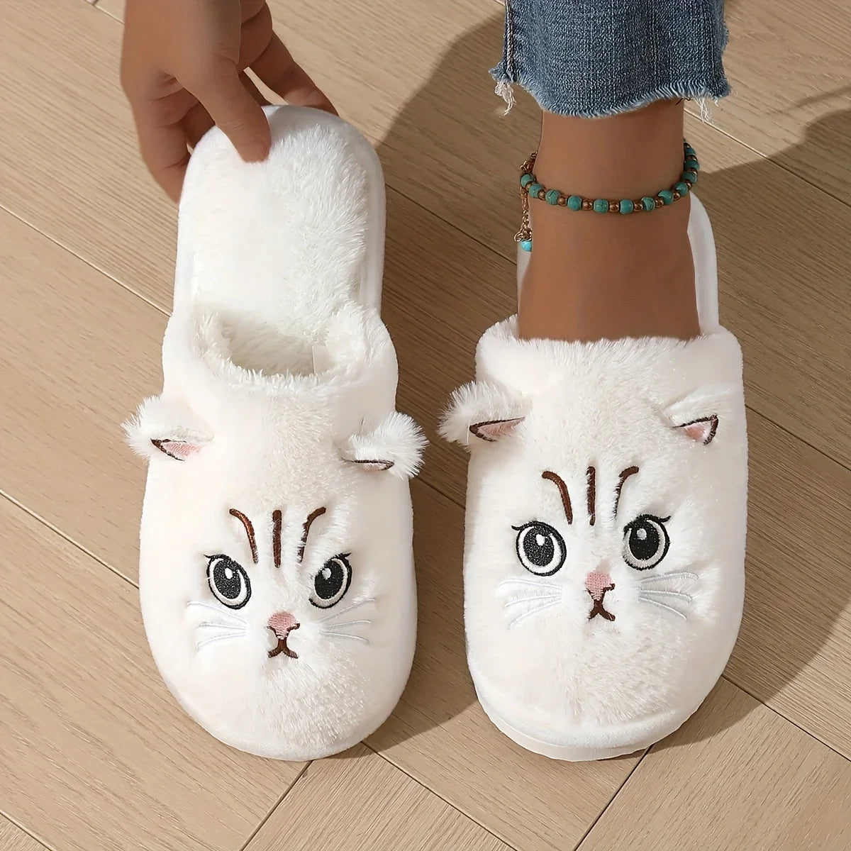 Womens Plush Cat Slippers Winter Warm Cozy Indoor House Shoes Soft EVA Sole Non-Slip Design