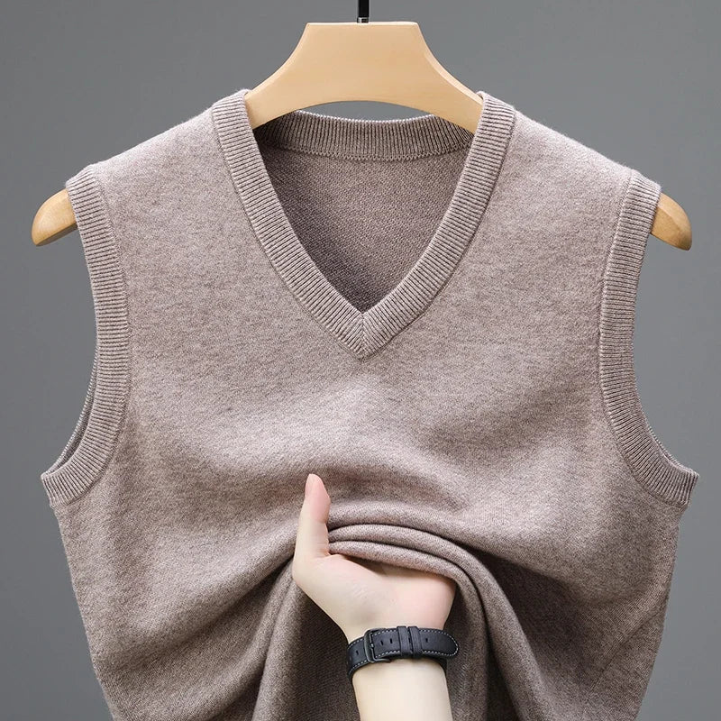 2025 Men's Casual Sweater Vest Warm Comfortable Autumn Winter Fashion Outerwear