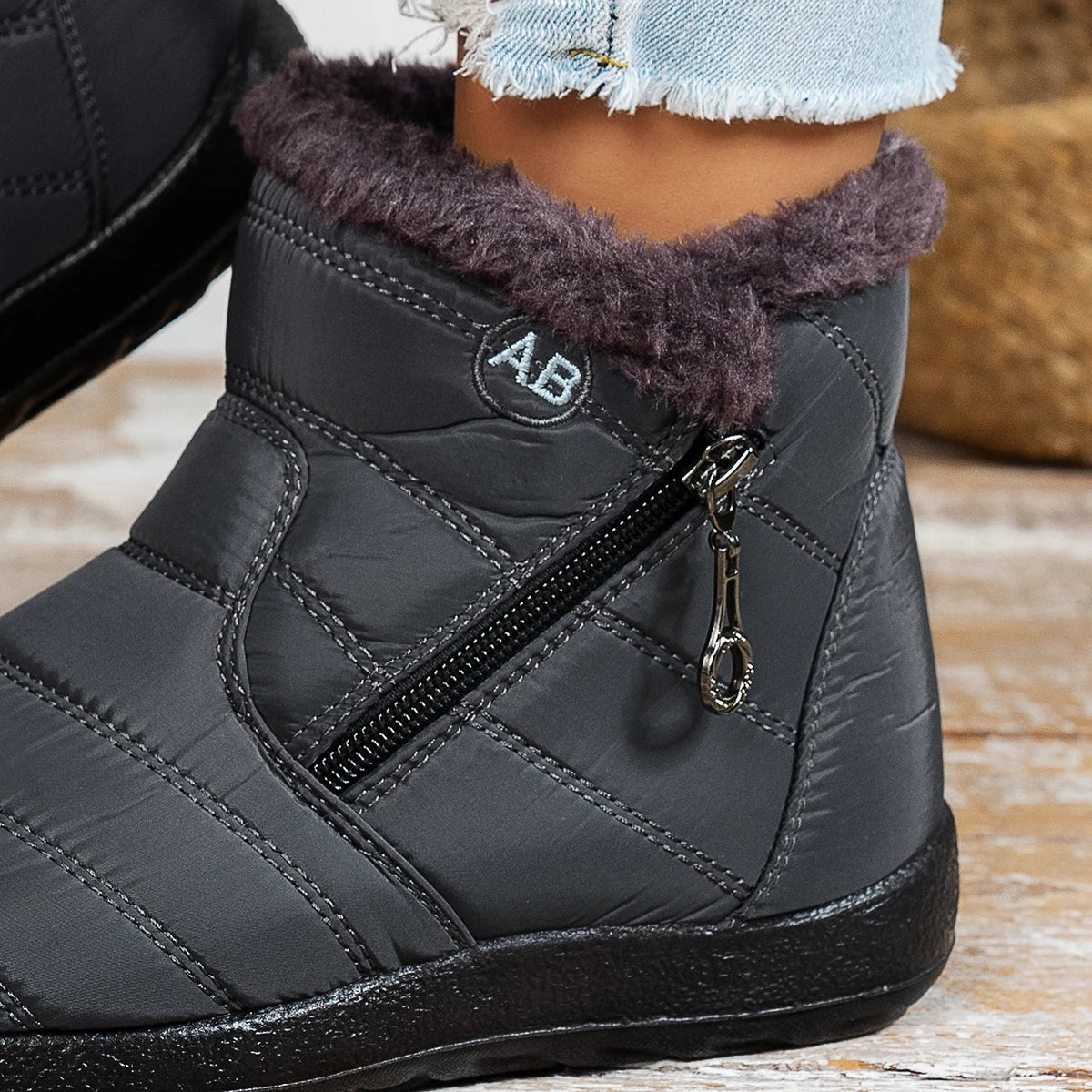 Women's casual sports shoes, mid-calf thick plush waterproof cotton boots, outer zipper cotton boots